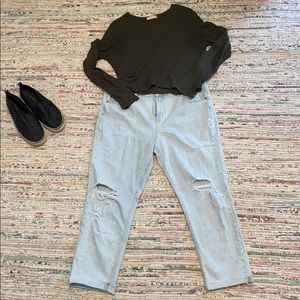 Light-wash distressed boyfriend jeans